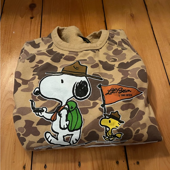 Todd Snyder collab with LL Bean Peanuts - Picture 4 of 5